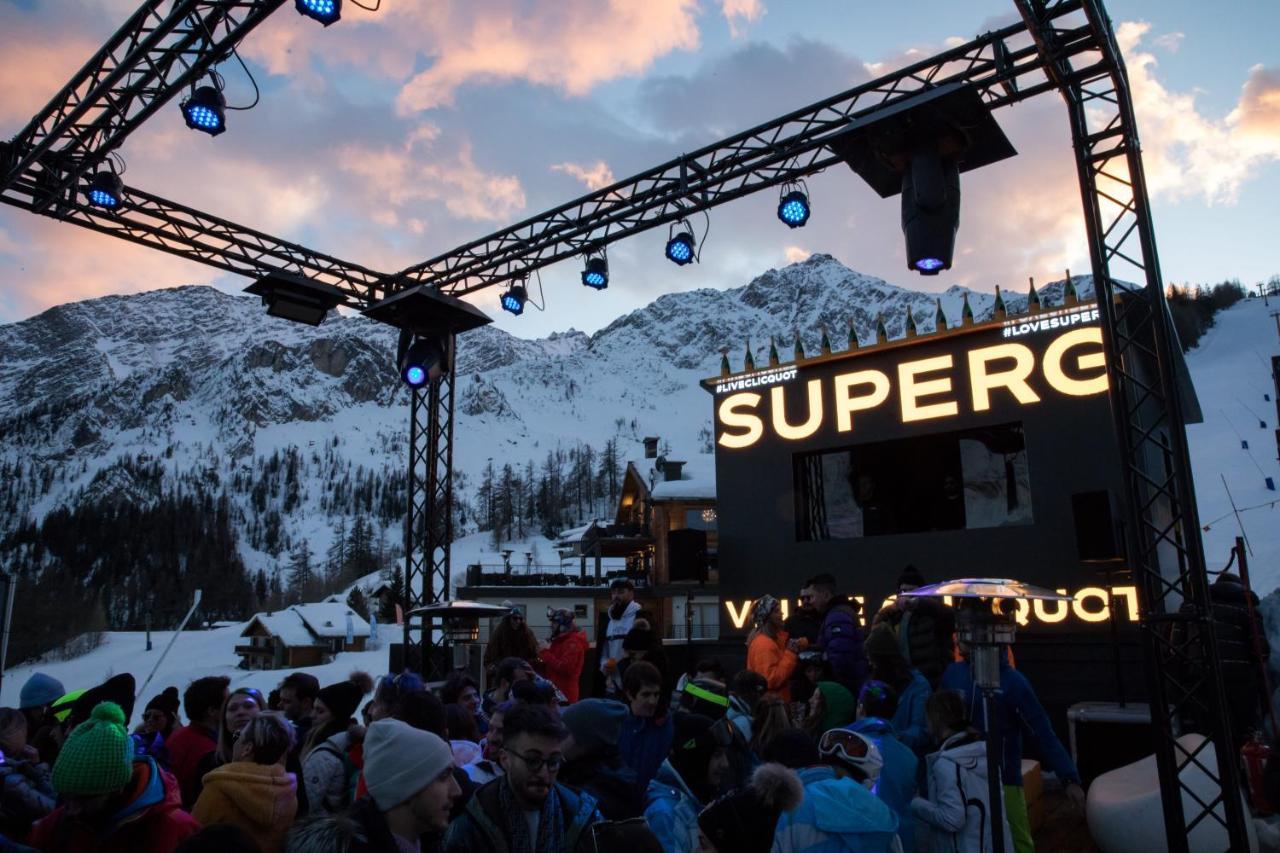 ホテル Super G クールマイユール エクステリア 写真